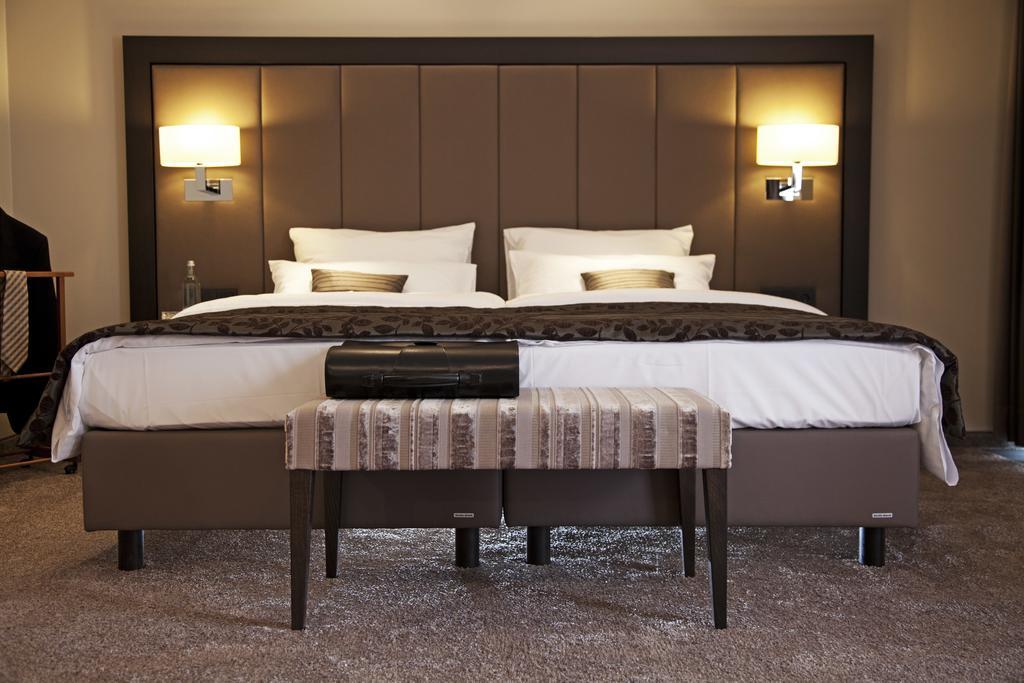 Hotel Favor Дюссельдорф Номер фото
