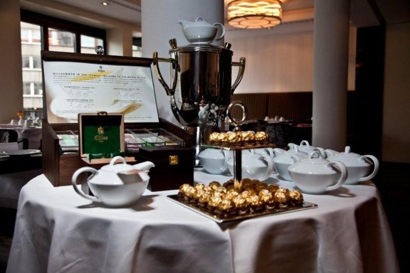 Hotel Favor Дюссельдорф Екстер'єр фото