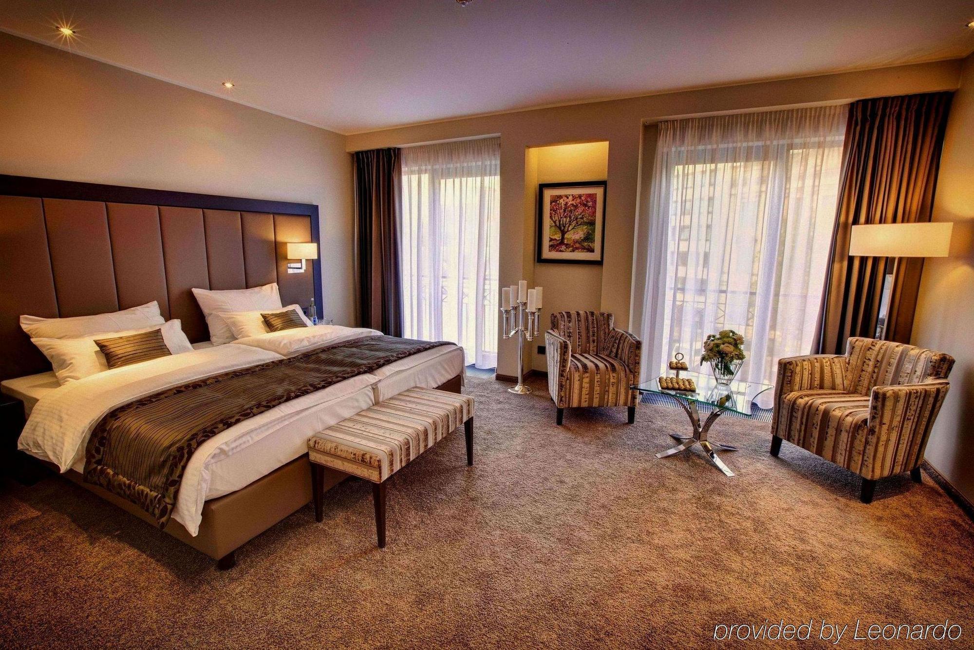 Hotel Favor Дюссельдорф Екстер'єр фото