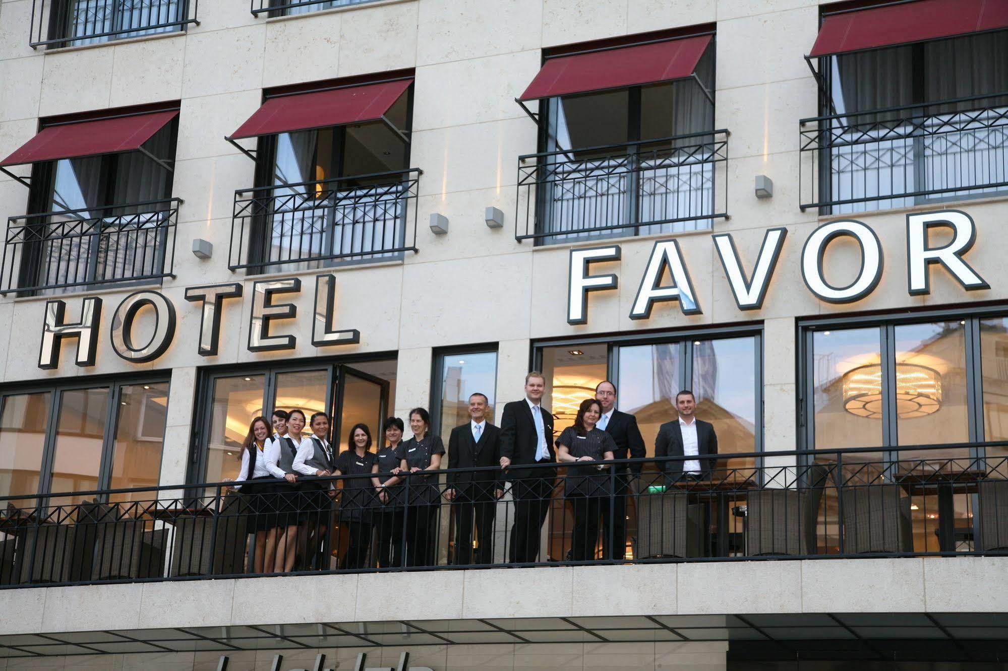 Hotel Favor Дюссельдорф Екстер'єр фото